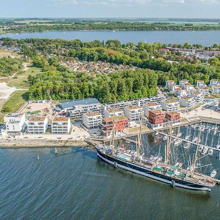 Lovely Apartment In Luebeck Travemuende With Sauna Bagian luar foto